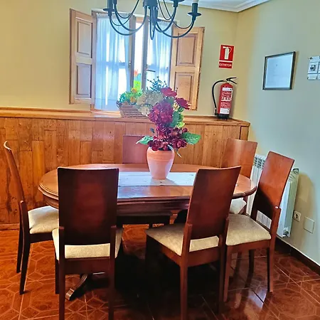 Pelayo I Venkovský dům